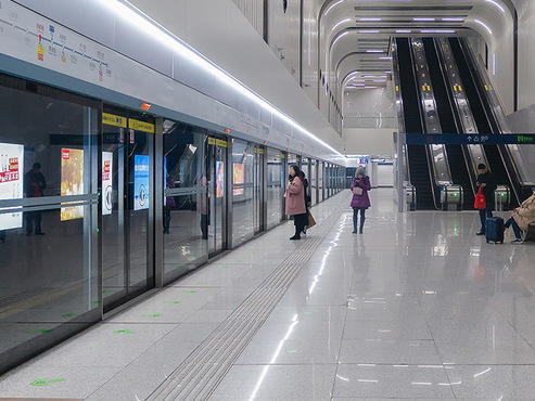 碧麗車站專用直飲機,安全省電，供水量大，徹底解決車站，機場等人流密集場所的飲水問題，碧麗直飲機,京滬高鐵指定飲水設備……